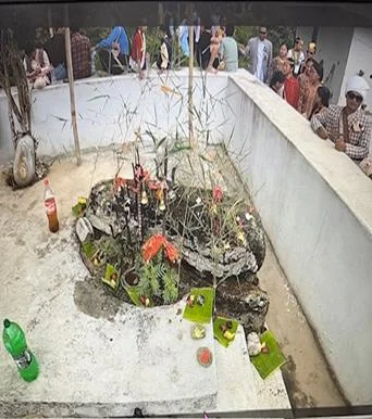 िाब्सालुङ् झररिुम्िा फोिोाः इस्िोर िेखखम्